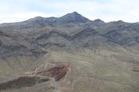 06-scenic_view_from_peak-looking_SW-zoom_view_of_route_to_Howard's_View_Peak