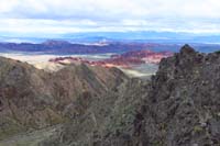 14-Valley_of_Fire_in_the_distance