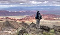 24-me_admiring_Valley_of_Fire-from_Laszlo