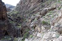 47-looking_back_at_the_cliffed_out_dry_waterfall