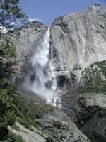 37-upper_Yosemite_Falls_from_trail_overlook