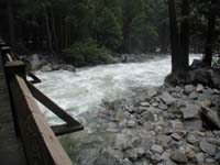 40-raging_river_flowing_from_Lower_Yosemite_Falls