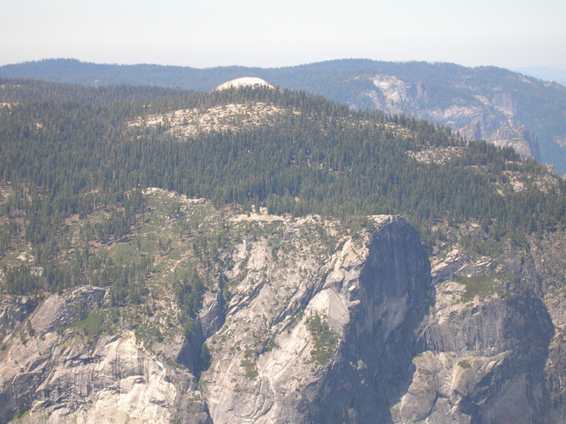 43-closer_view_of_Glacier_Point