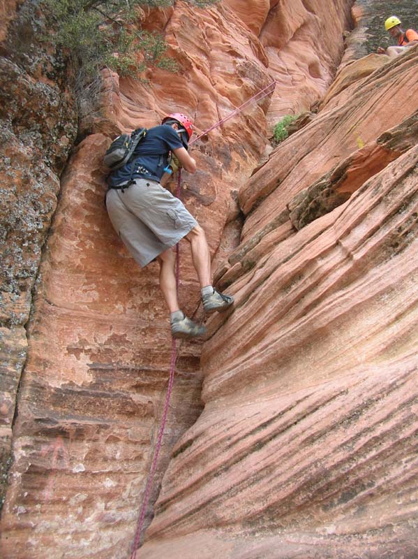 71-Eric_rappelling_down