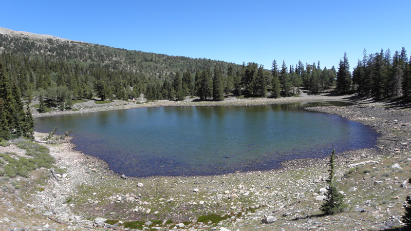 46-Stella_Lake_at_10,500_feet_elevation