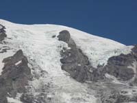 39-Mount_Rainer-zoomed_view_of_mountain_ridgeline_to_right_of_peak