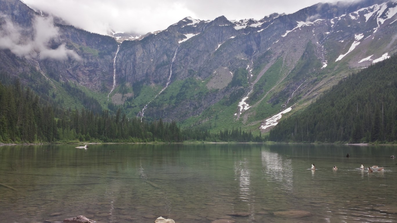 43-Avalanche_Lake_and_scenery-Kenny's_picture