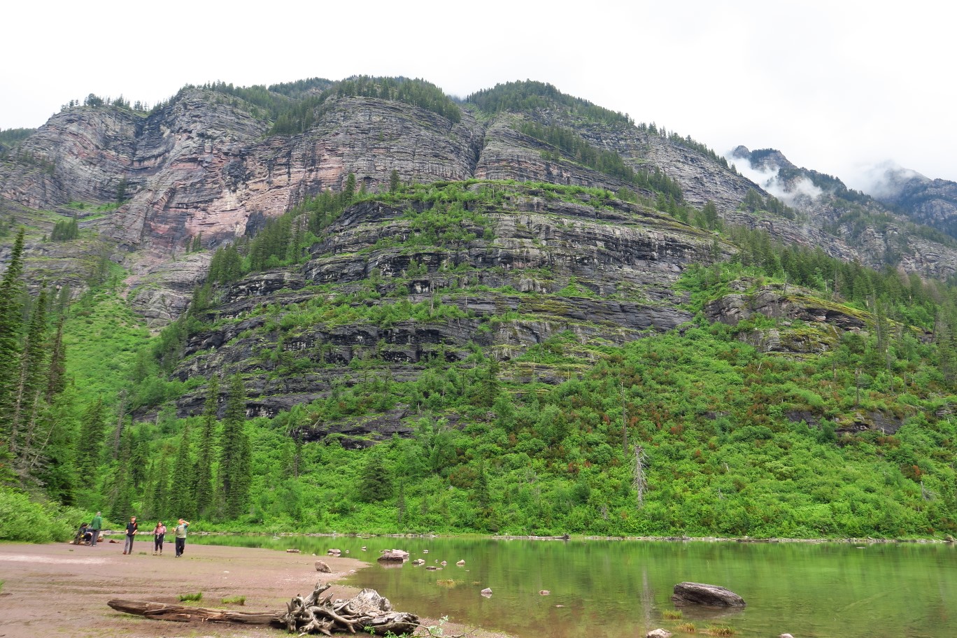 45-Avalanche_Lake_and_scenery